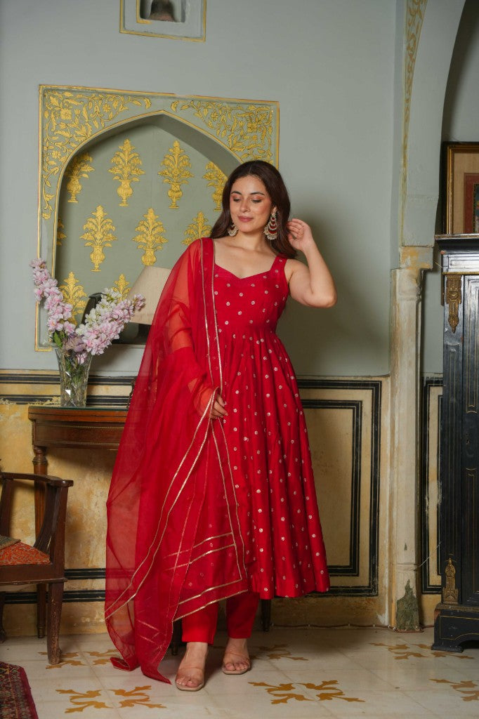 Shyahi gharana red anarkali