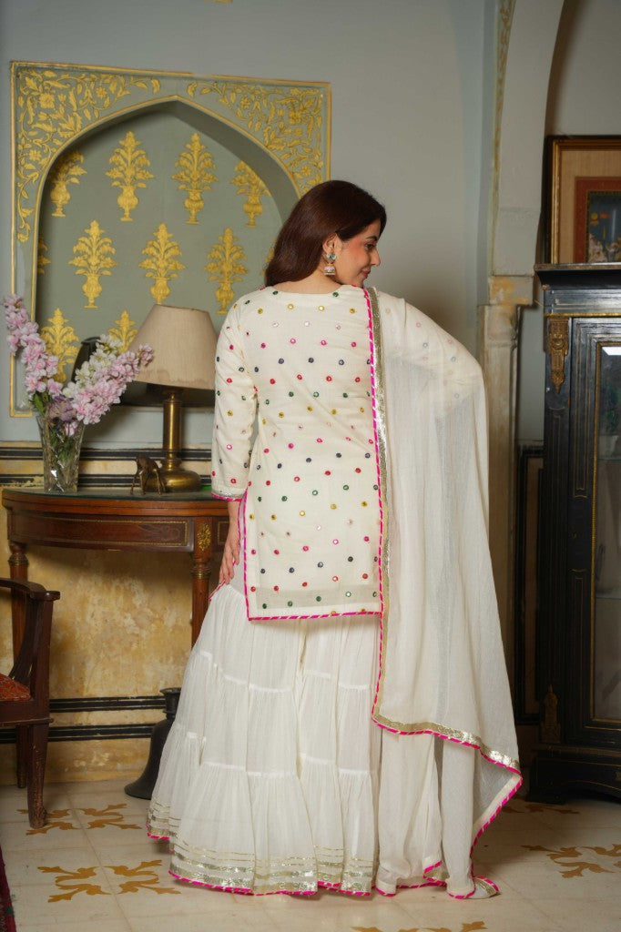 Blash Gloow white mirror set