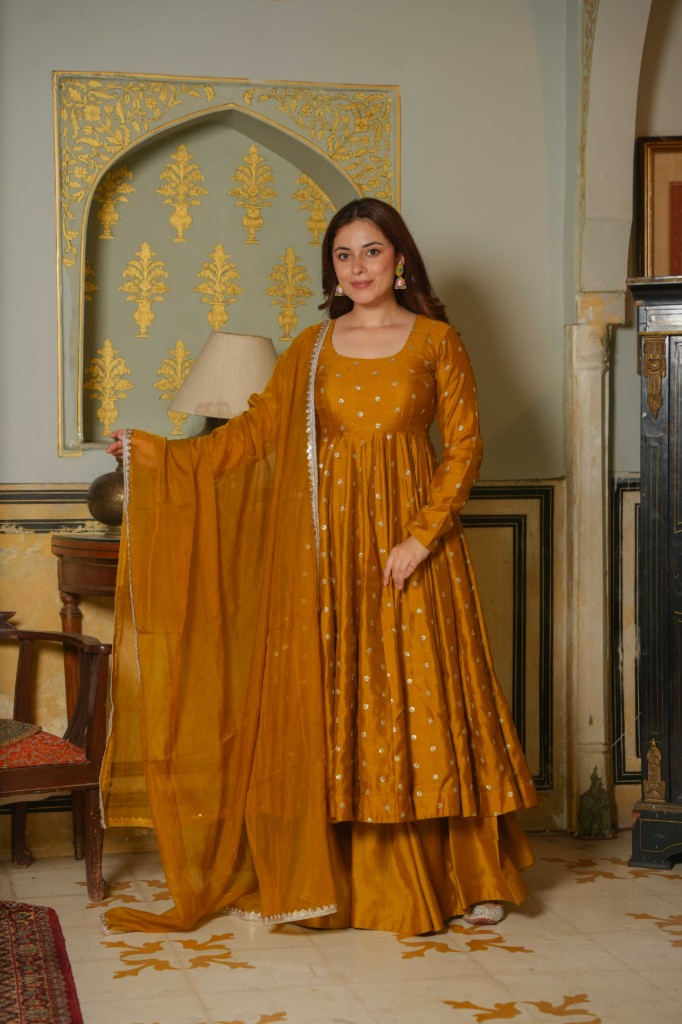 Meherbano sunshine suit set