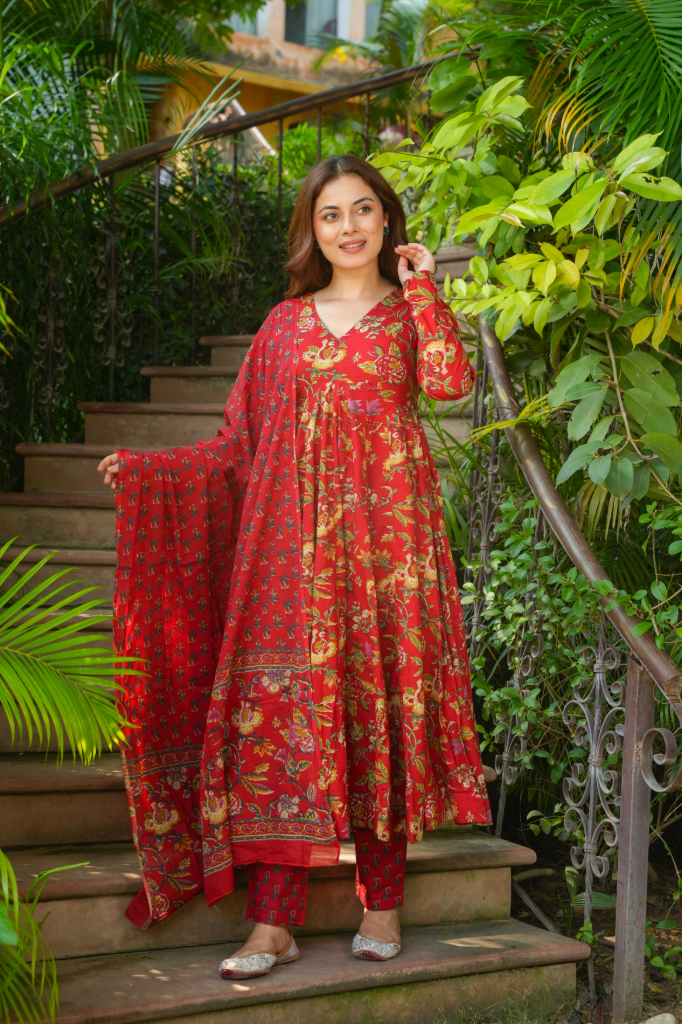 Red cotton anarkali