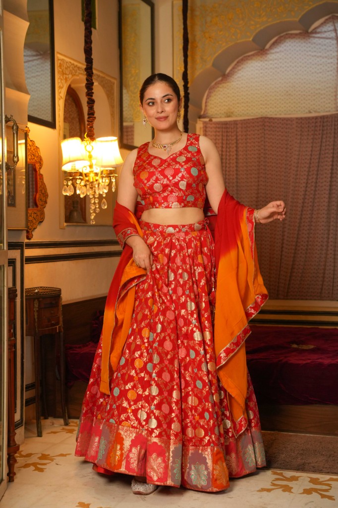 Roshni red lahenga